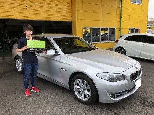 BMW 523i ハイライン シルバー ご納車です！！