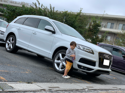 H24y Audi Q7 3.0 TFSI S Line ご納車